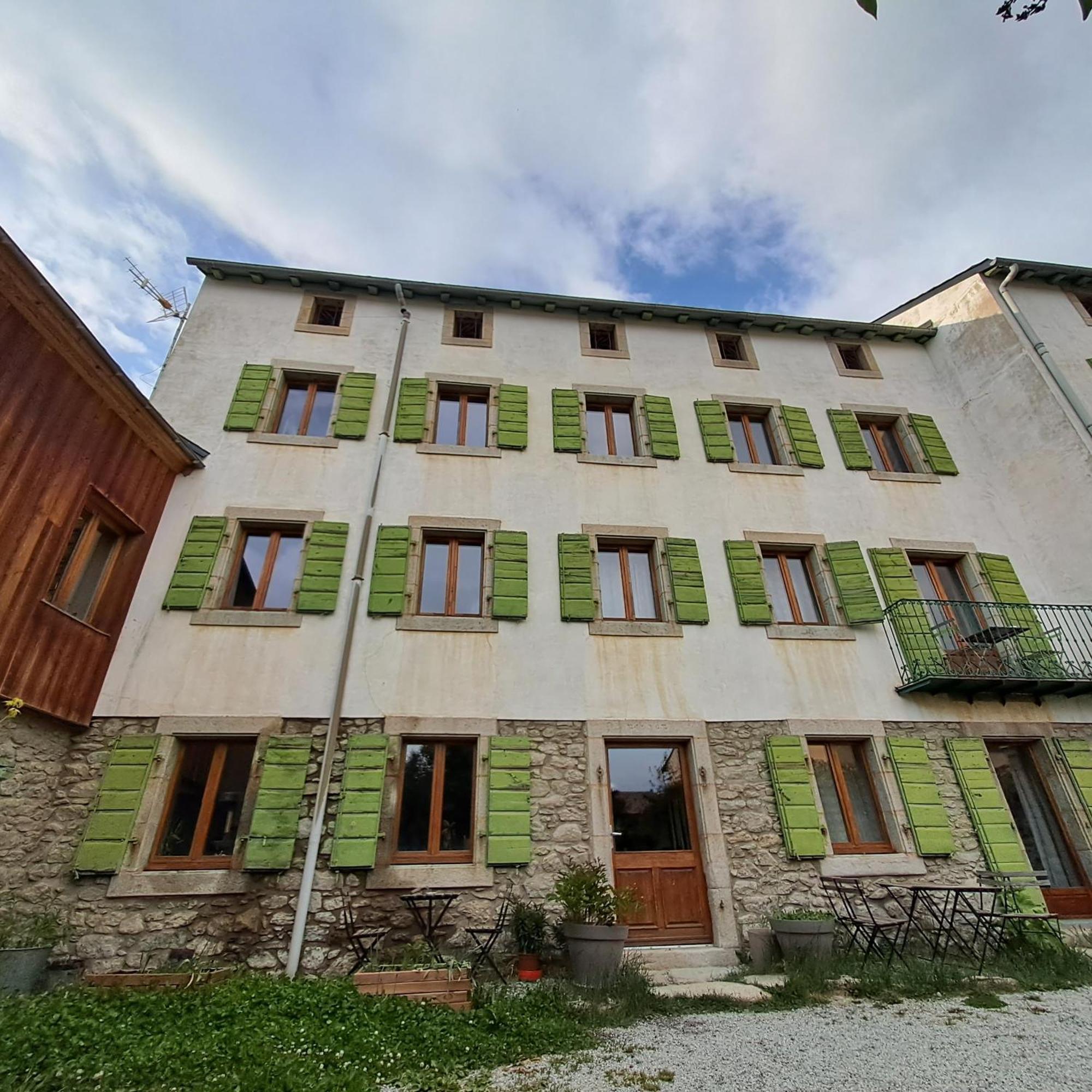 Le Grenier Des Moineaux Bed & Breakfast Font-Romeu-Odeillo-Via Dış mekan fotoğraf